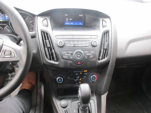 Used 2018 Ford Focus S FWD image 49
