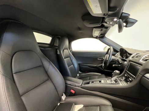 Certified 2015 Porsche Boxster S image 18