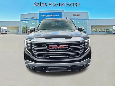 Used 2026 GMC Sierra 1500 SLT AWD/4WD image 2