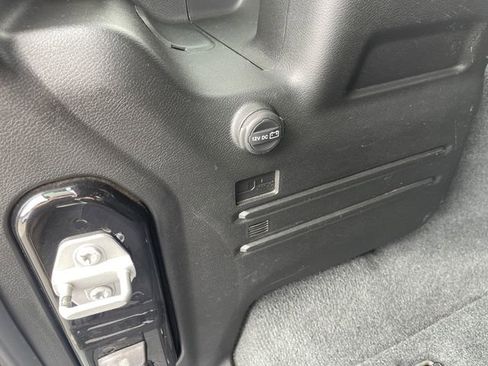 Used 2023 Jeep Wrangler Unlimited Sahara AWD/4WD image 24