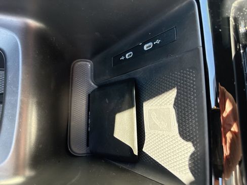 Used 2023 Volkswagen ID.4 Pro S image 26