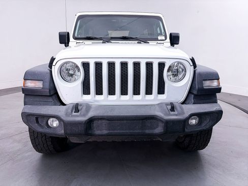 Used 2018 Jeep Wrangler Unlimited Sport S AWD/4WD image 10