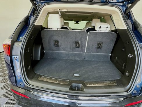 Used 2022 Buick Enclave Premium w/ Experience Buick Package AWD/4WD image 27