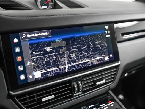 Certified 2023 Porsche Cayenne GTS AWD/4WD image 24