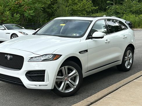 Used 2017 Jaguar F-PACE R-Sport AWD/4WD image 1