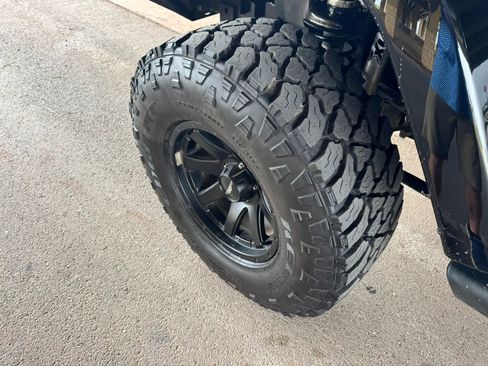 Used 2013 Jeep Wrangler Unlimited Sahara w/ Connectivity Group AWD/4WD image 31
