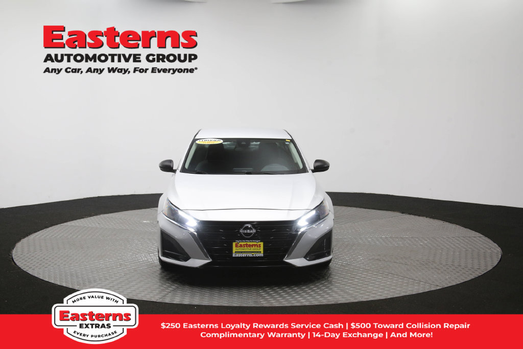 Used 2024 Nissan Altima 2.5 S FWD image 53