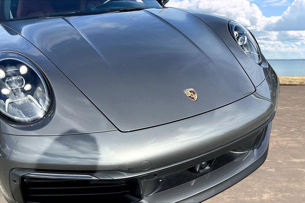 Used 2020 Porsche 911 Carrera S RWD image 32
