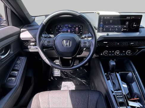 Used 2024 Honda Accord Sport image 6