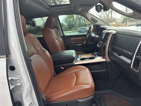 Used 2017 RAM 1500 Laramie Longhorn image 28