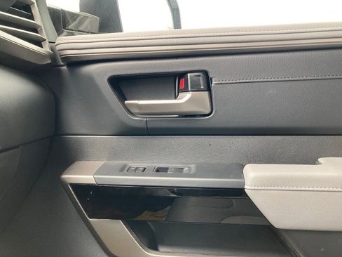 Used 2024 Toyota Tundra Limited image 26