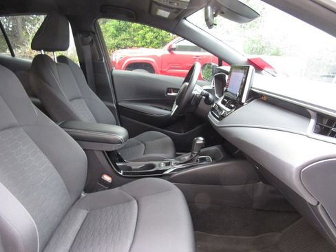 Used 2022 Toyota Corolla SE FWD image 17