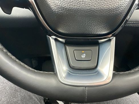 Used 2025 Honda Pilot Elite image 60