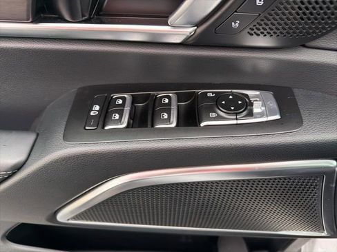 Used 2025 Kia Telluride SX Prestige X-Pro AWD/4WD image 18