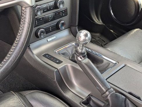 Used 2012 Ford Mustang GT Premium RWD image 19