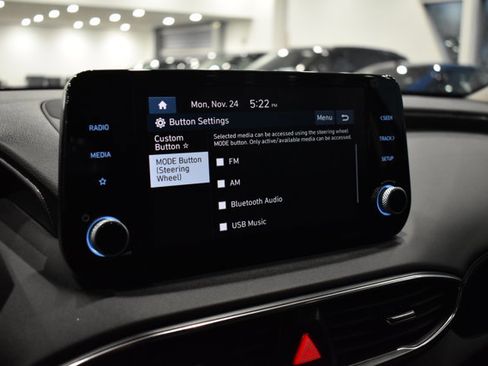 Used 2023 Hyundai Santa Fe SE image 19