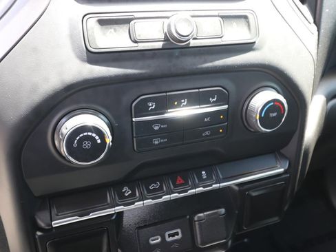 Used 2021 Chevrolet Silverado 1500 Custom Trail Boss image 21