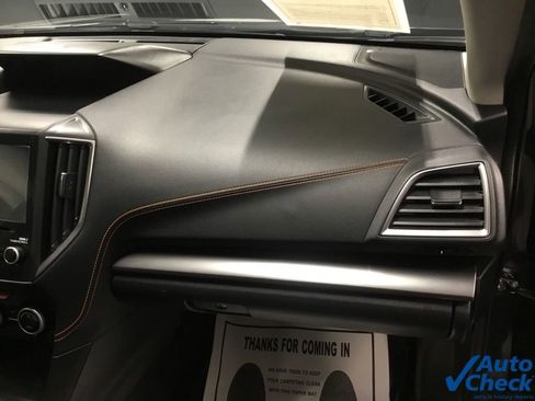 Used 2018 Subaru Crosstrek 2.0i Limited image 38