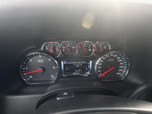 Used 2019 GMC Yukon SLE w/ SLE Value Package image 21