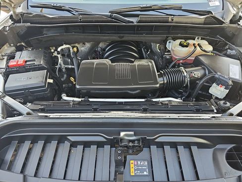 Used 2019 GMC Sierra 1500 SLT w/ SLT Premium Package image 32