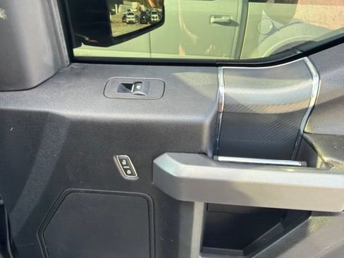 Used 2018 Ford F150 XLT w/ Equipment Group 302A Luxury AWD/4WD image 35