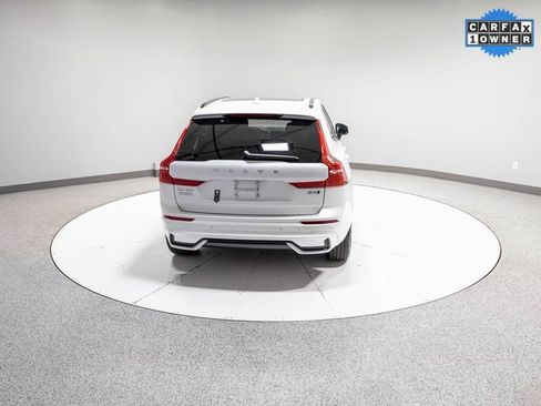 Used 2025 Volvo XC60 B5 Plus image 30