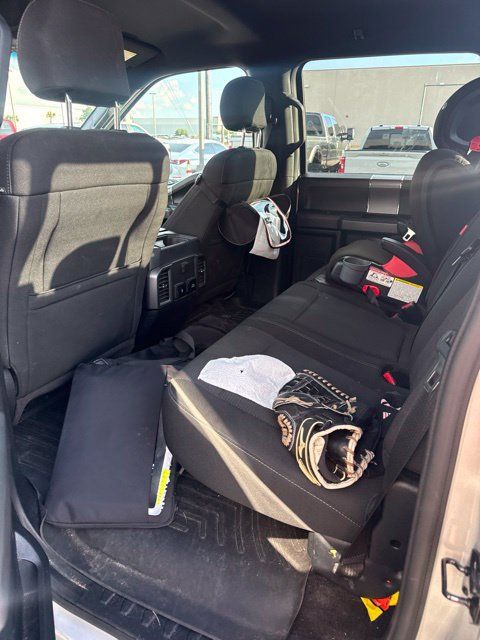 Used 2017 Ford F150 XLT w/ Equipment Group 302A Luxury AWD/4WD image 4