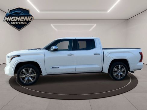 Used 2024 Toyota Tundra Capstone AWD/4WD image 3