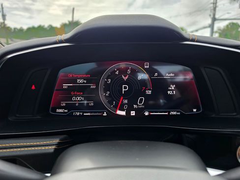 Used 2023 Chevrolet Corvette Stingray Preferred Conv w/ Battery Protection Package RWD image 17
