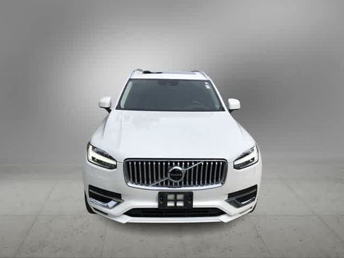 Used 2022 Volvo XC90 T6 Inscription w/ Advanced Package AWD/4WD image 9