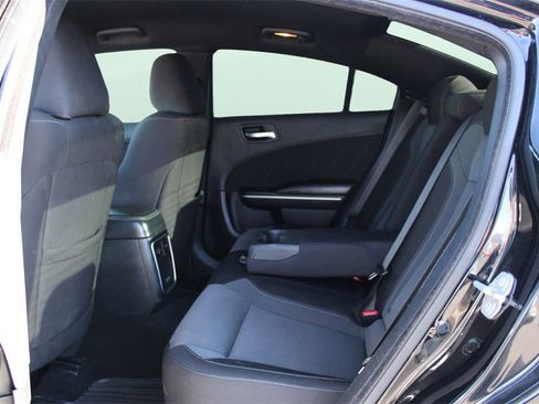 Used 2020 Dodge Charger SXT image 11