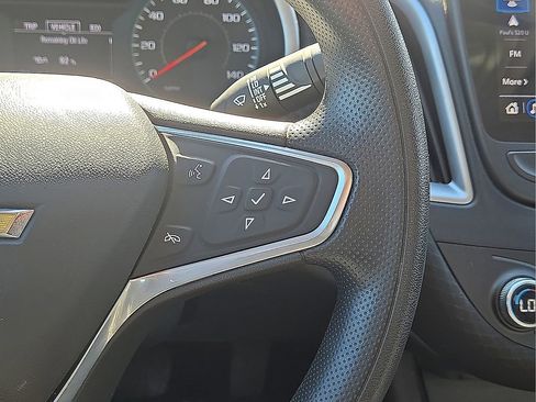 Used 2023 Chevrolet Malibu LT image 20