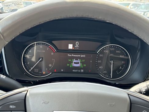 Certified 2023 Cadillac XT5 Premium Luxury w/ LPO, Floor Liner Package image 7