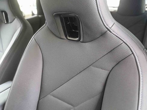 Used 2026 BMW iX xDrive60 w/ Premium Package image 21