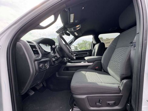 New 2026 RAM 2500 Big Horn AWD/4WD image 23