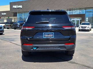 Used 2022 Jeep Grand Cherokee Trailhawk AWD/4WD video 4