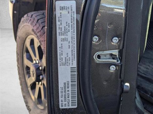 Used 2025 RAM 3500 Laramie image 14