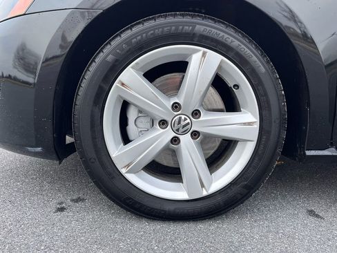 Used 2013 Volkswagen Passat 2.5 SE image 20