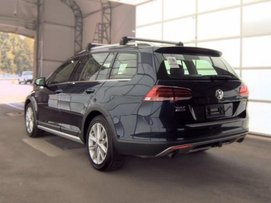 Used 2019 Volkswagen Golf Alltrack S AWD/4WD image 3