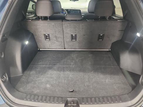 Used 2025 Chevrolet Equinox LT image 33