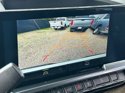 Used 2023 Chevrolet Silverado 1500 RST w/ Z71 Off-Road Package image 22