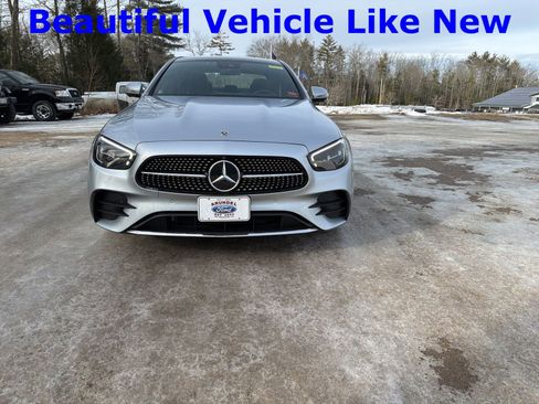 Used 2021 Mercedes-Benz E 350 4MATIC Sedan image 2