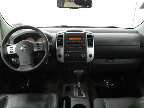 Used 2011 Nissan Xterra PRO-4X w/ Pro-4x Leather Pkg image 15