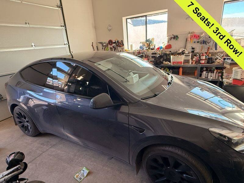 Used 2023 Tesla Model Y Long Range AWD/4WD image 2