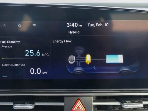 New 2026 Hyundai Elantra Limited image 23