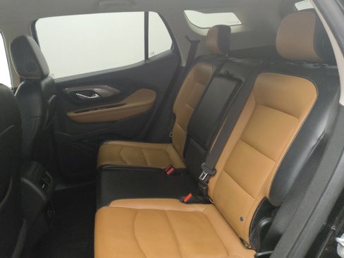 Used 2019 GMC Terrain SLT w/ Preferred Package image 18