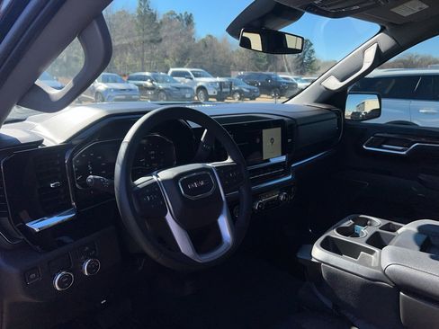 Used 2023 GMC Sierra 1500 Elevation image 12