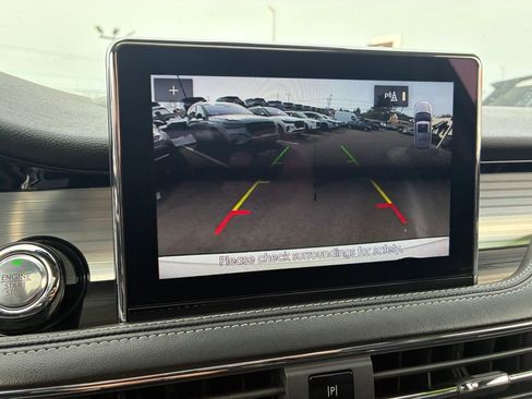 Certified 2022 Lincoln Corsair AWD w/ Premium Package image 17