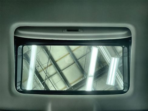 New 2025 Honda Accord EX-L image 9