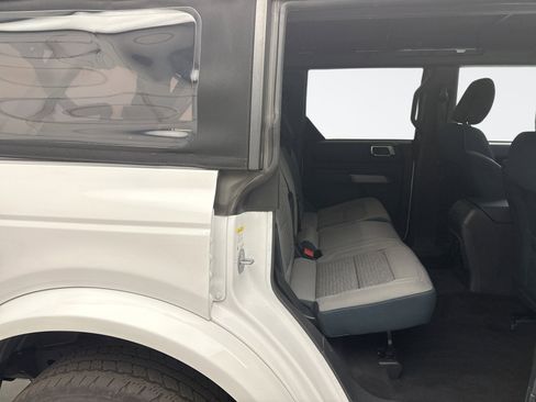 Used 2023 Ford Bronco Outer Banks image 18